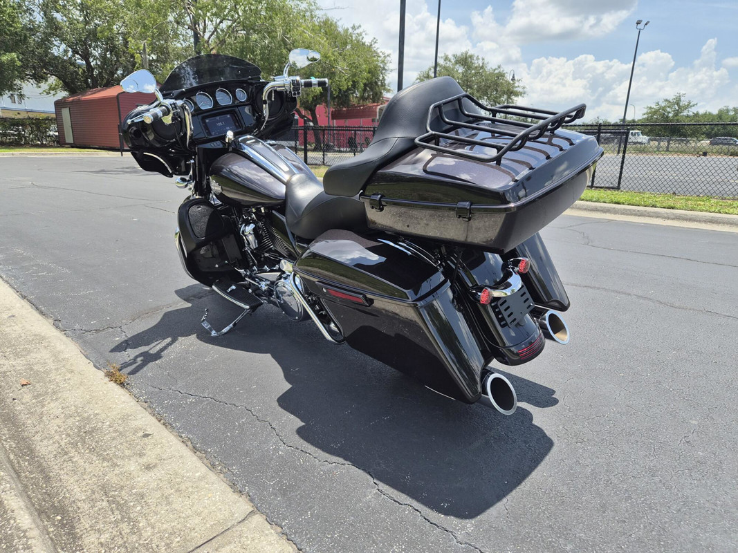 Street Glide® Special