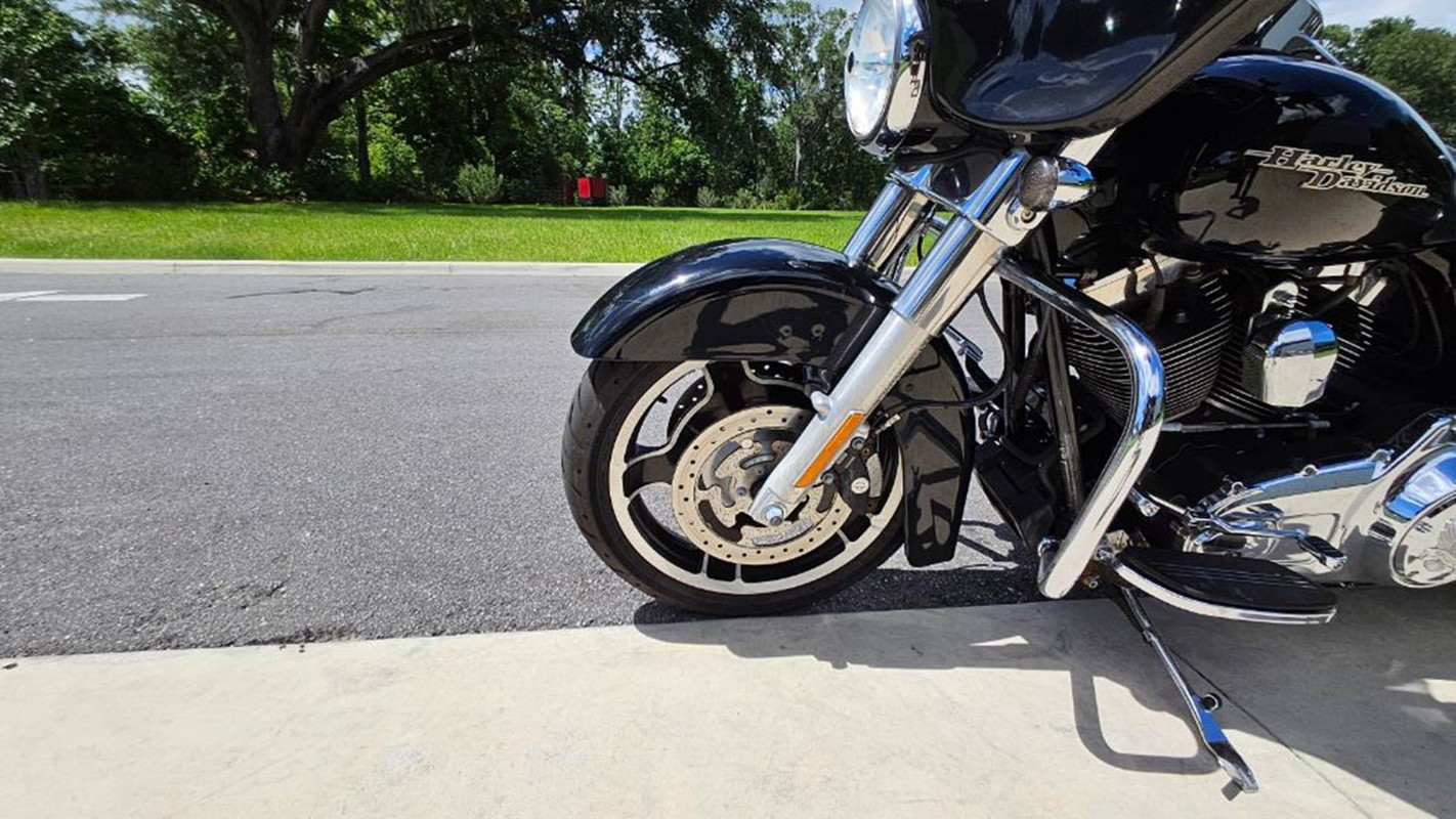 Street Glide®