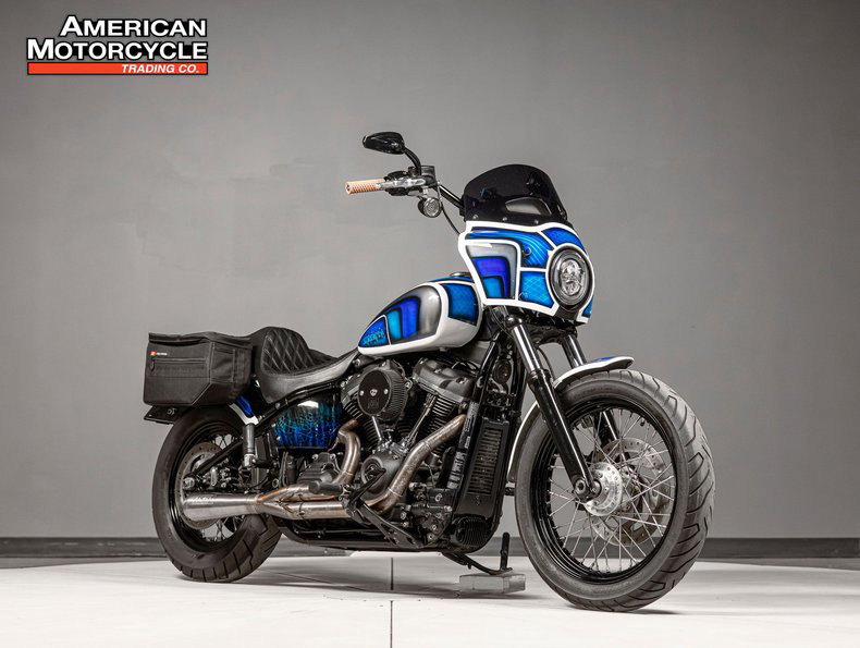 Softail® Street Bob®