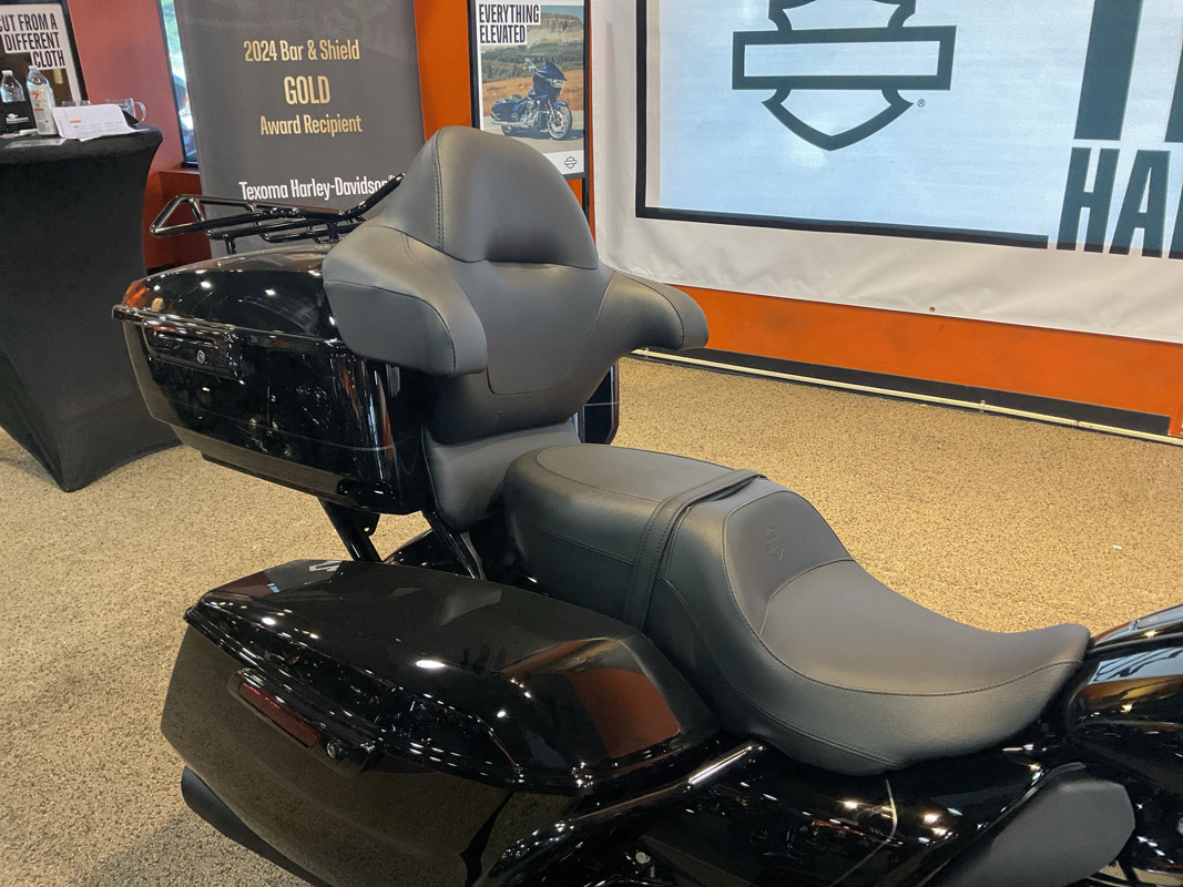 Street Glide® Ultra