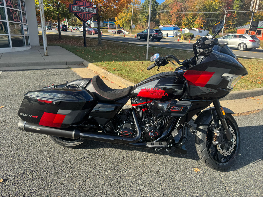 CVO® Road Glide® ST