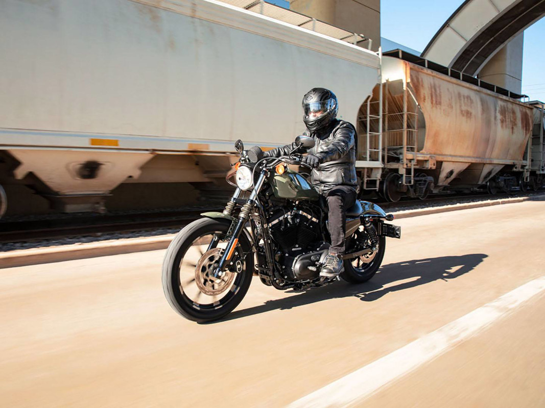 Iron 883®