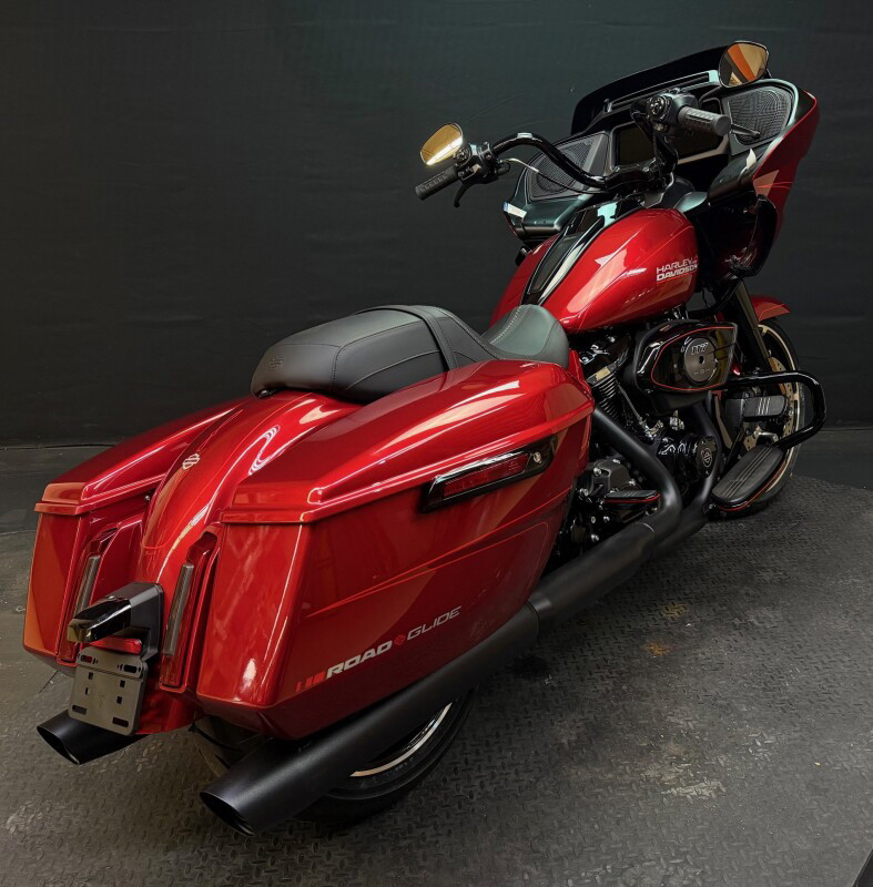 Road Glide®