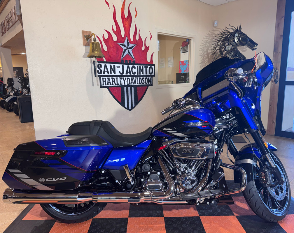 CVO® Street Glide®