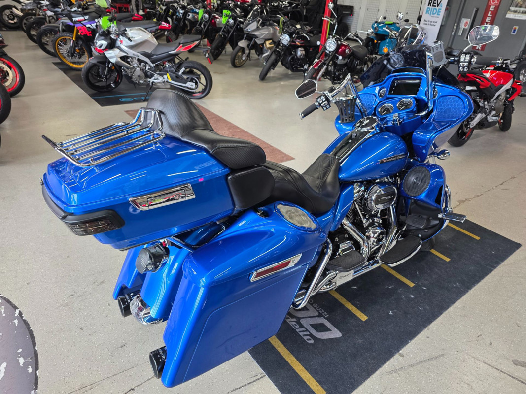 Road Glide® Ultra