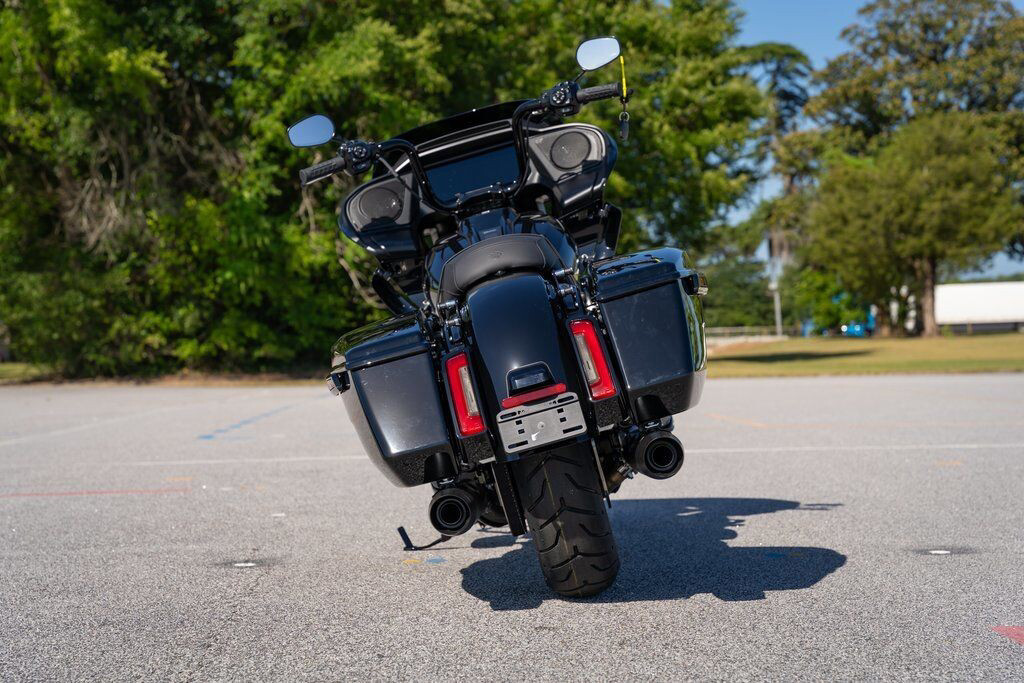 Road Glide®