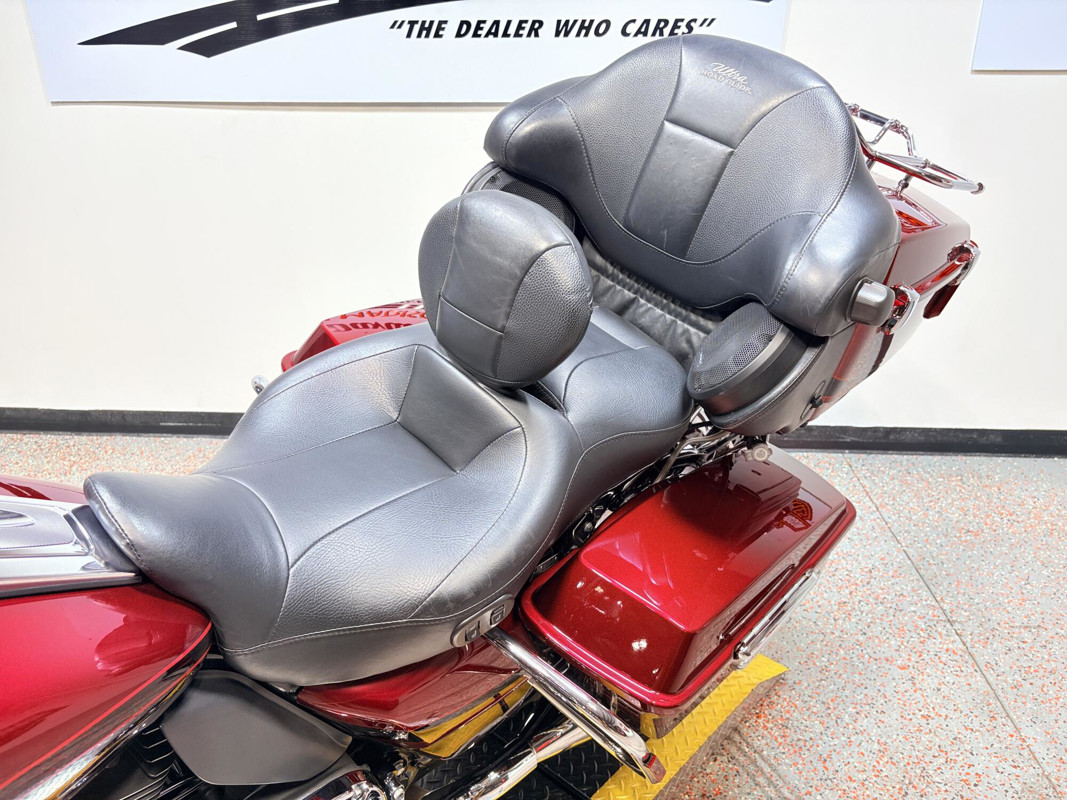 CVO™ Road Glide® Ultra