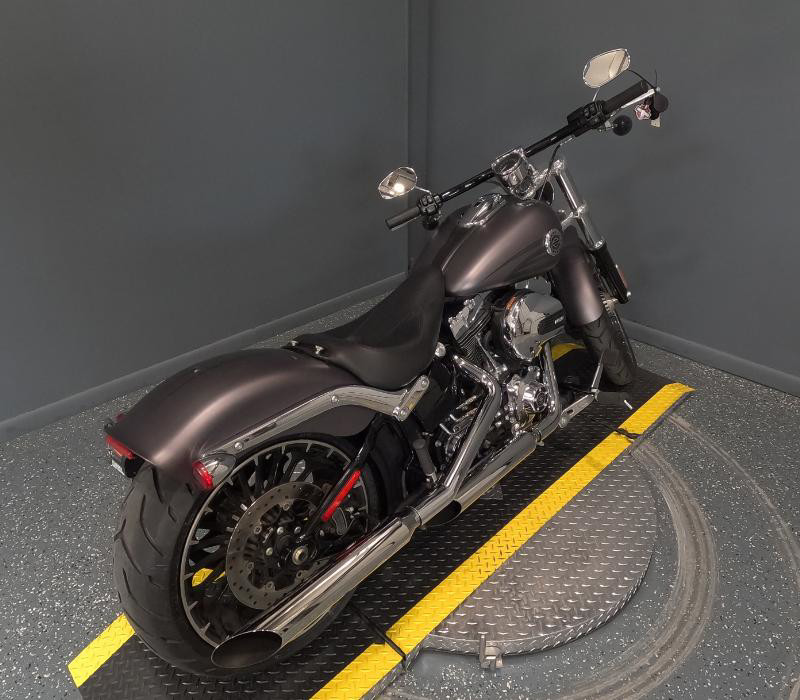 Softail® Breakout®