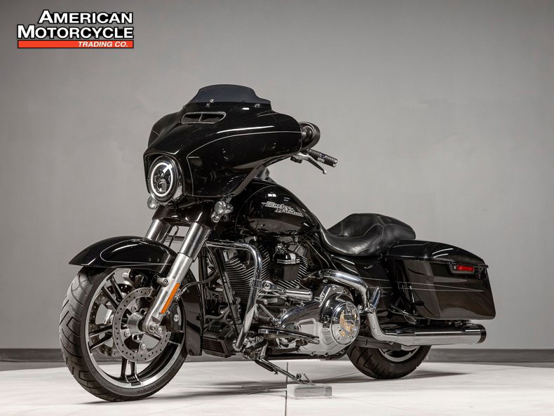 Street Glide® Special