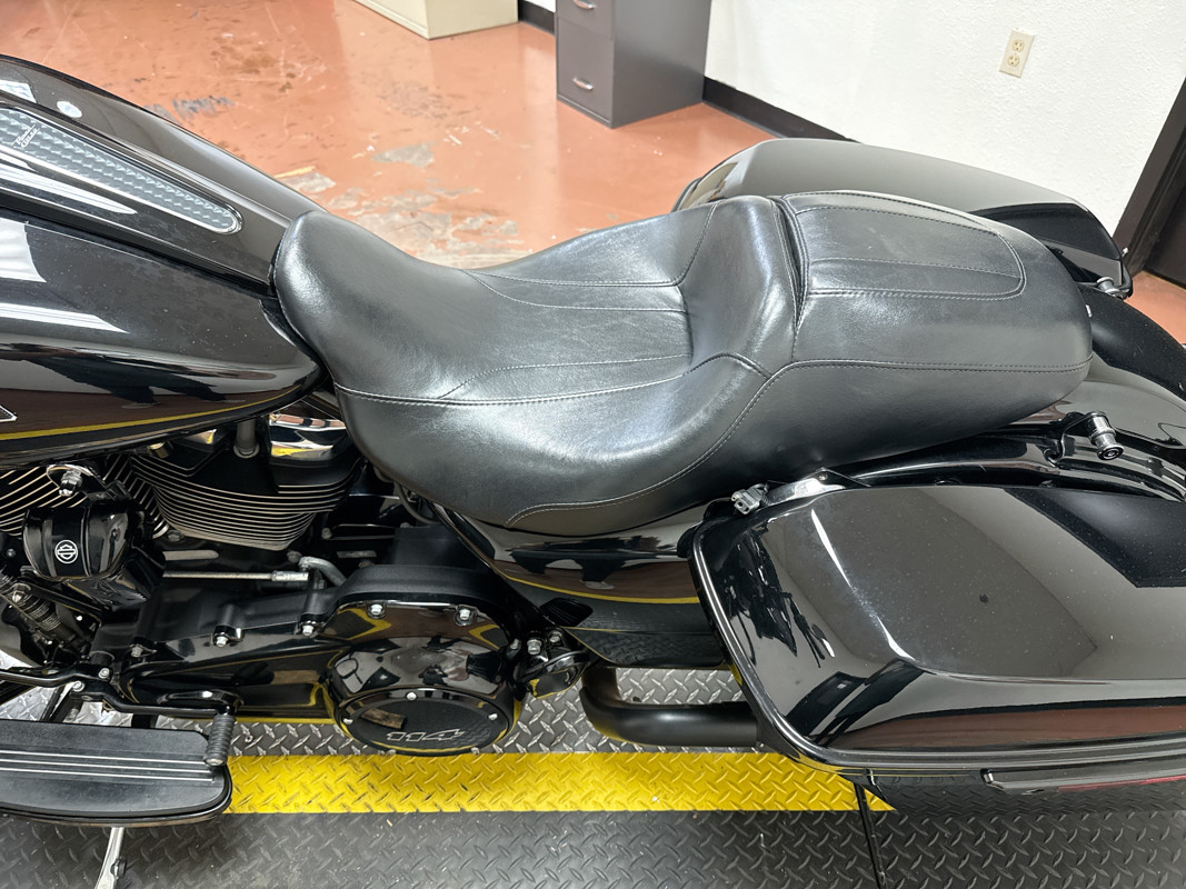 Road Glide® Special