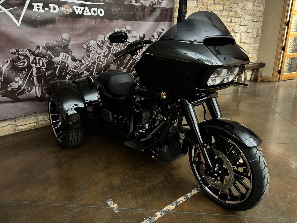 Road Glide® 3