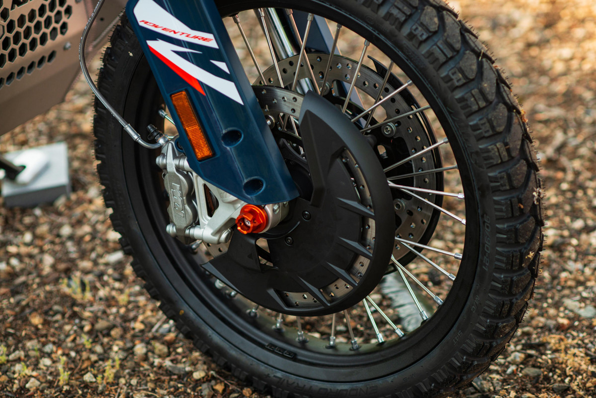 890 Adventure R