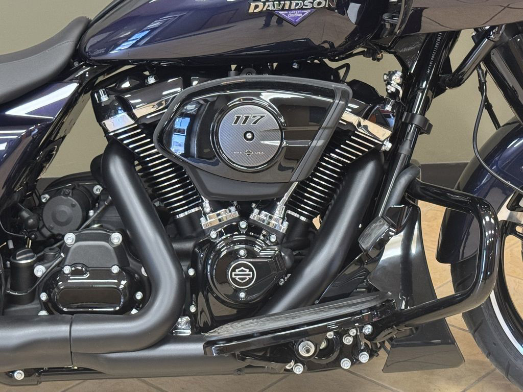 Road Glide®