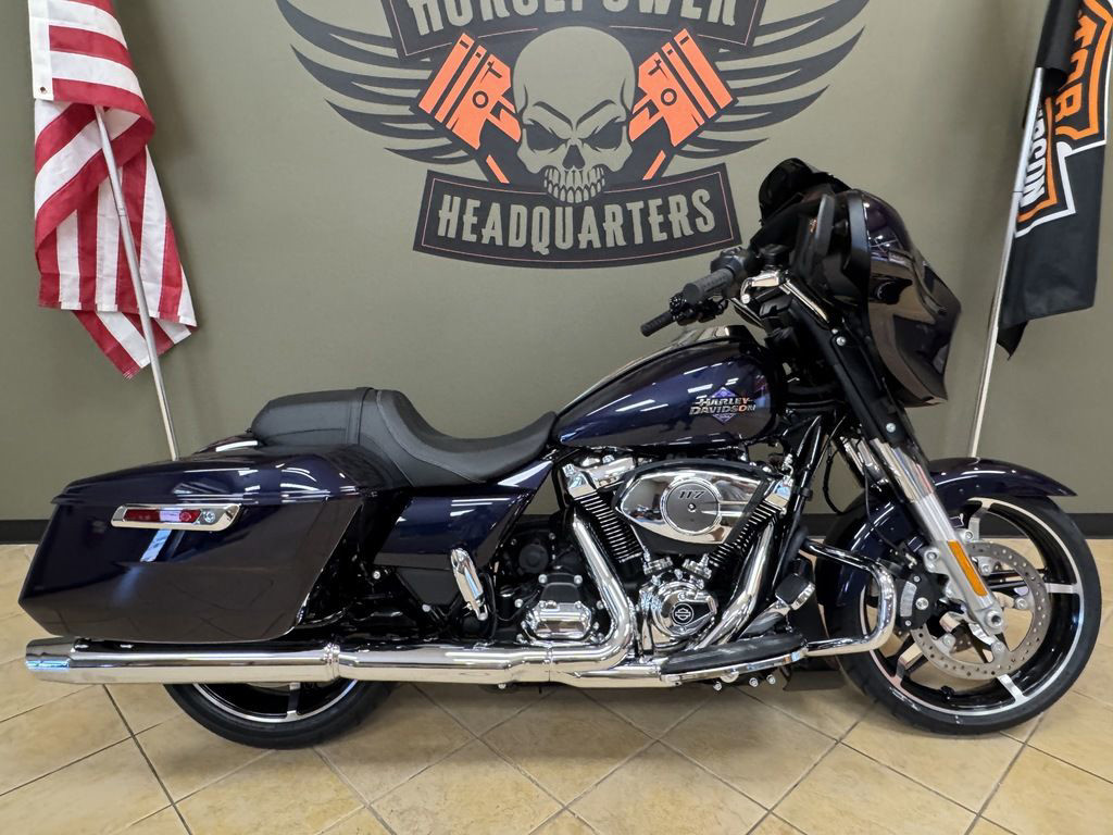 Street Glide®