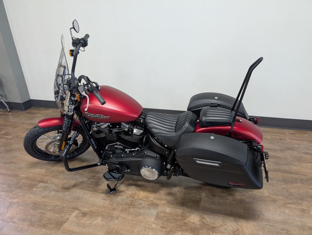 Softail® Street Bob®