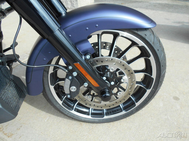 Road Glide® 3