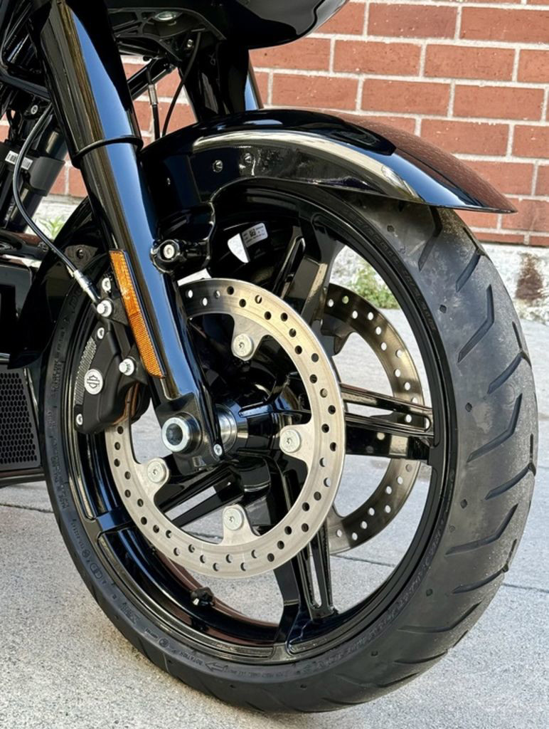 Road Glide®