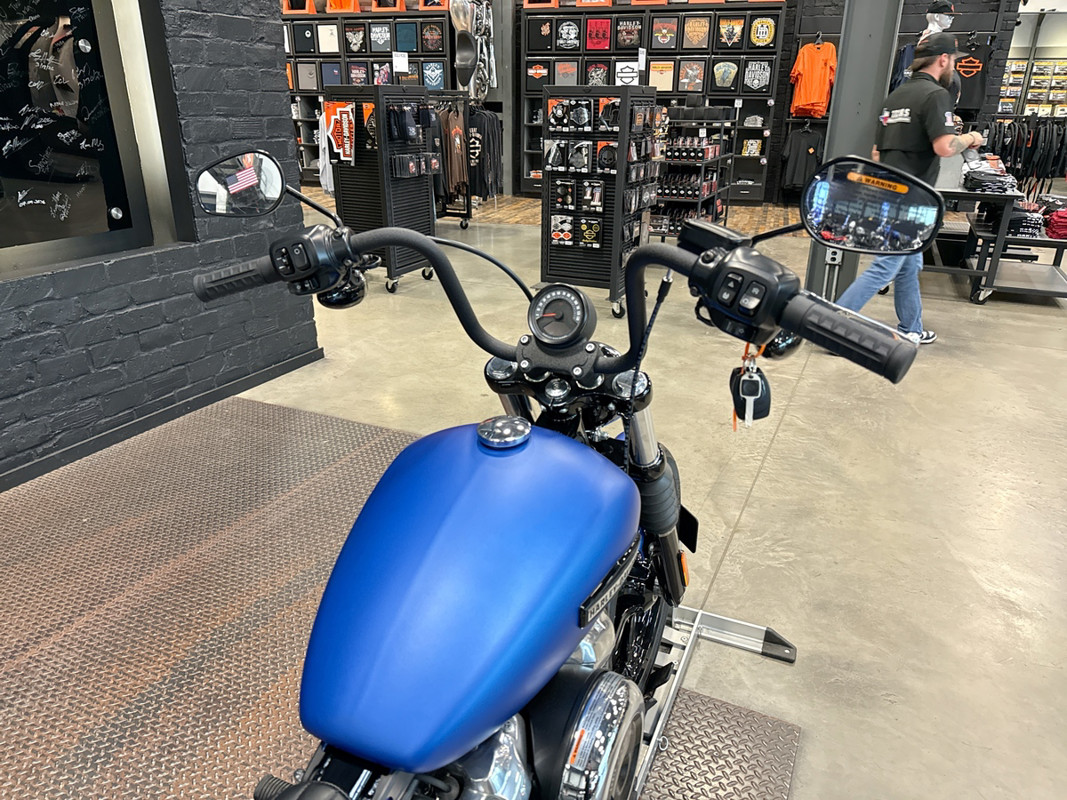 Street Bob®