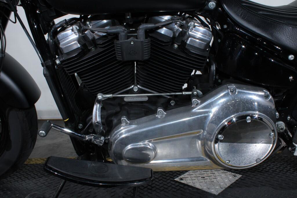 Softail® Slim®
