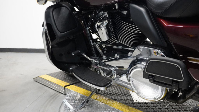 Road Glide® Ultra