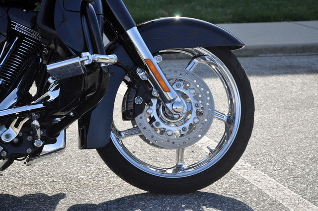 CVO® Street Glide®