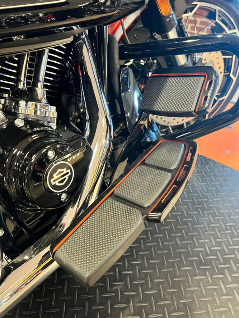 CVO® Street Glide®