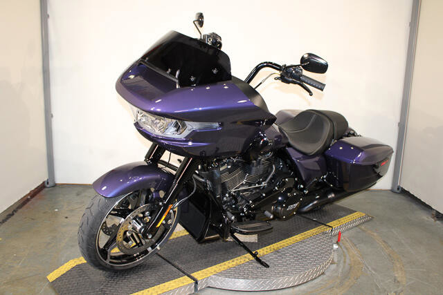 Road Glide®
