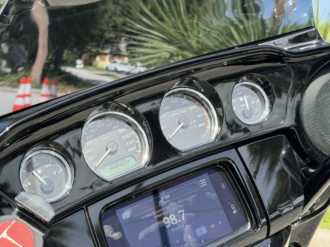 Street Glide® ST
