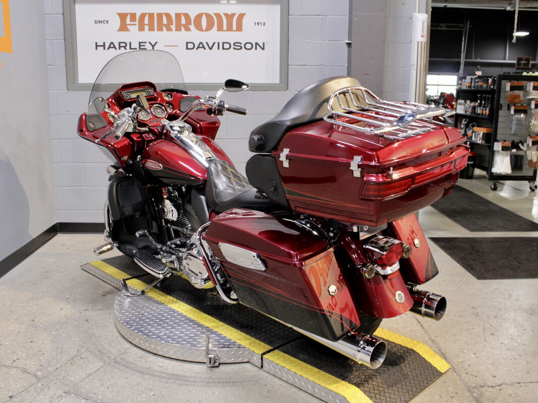 CVO™ Road Glide® Ultra