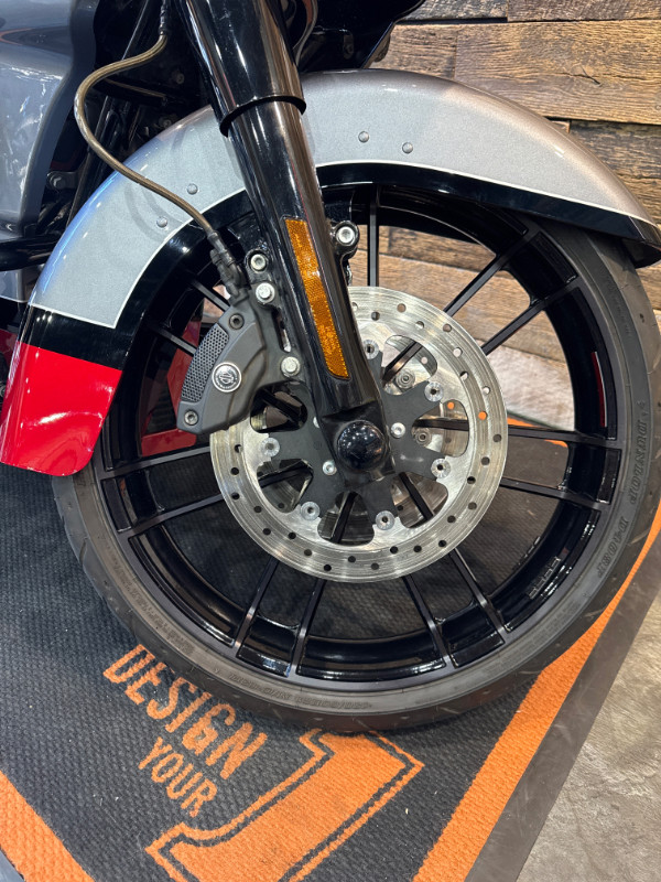 CVO® Road Glide®