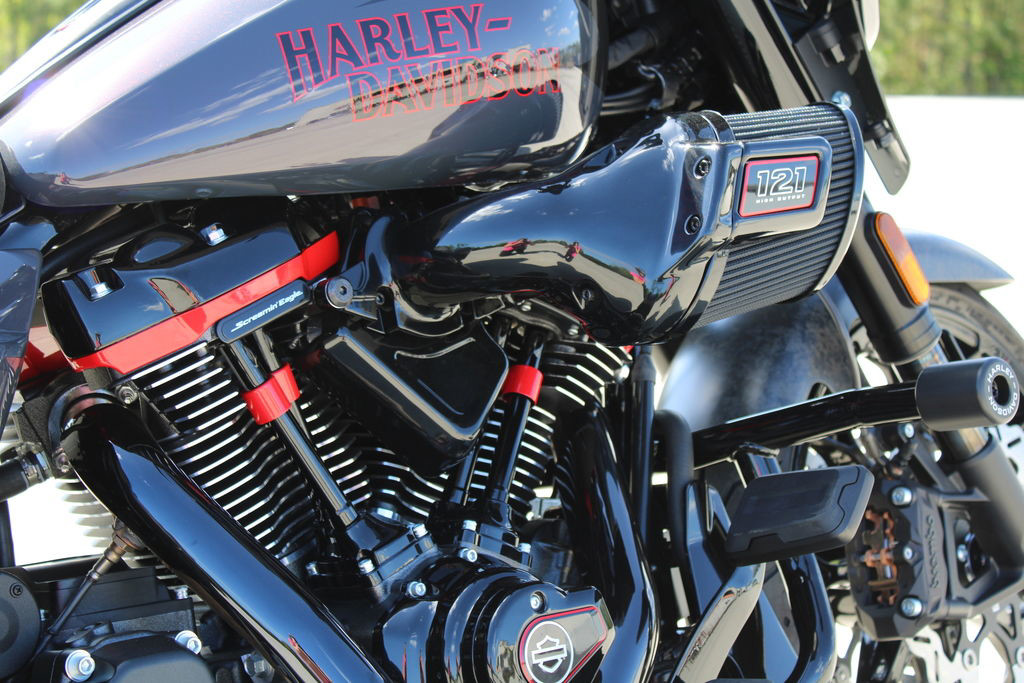 CVO® Street Glide® ST