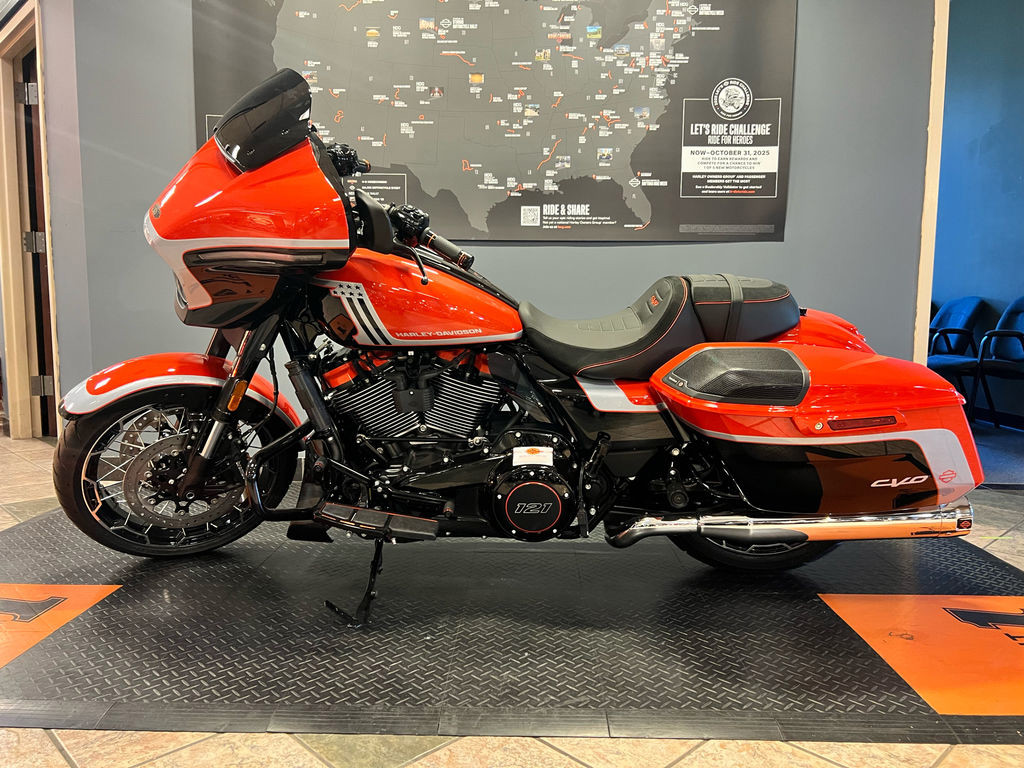 CVO® Street Glide®