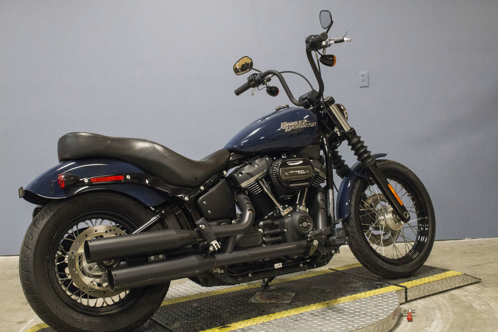 Softail® Street Bob®