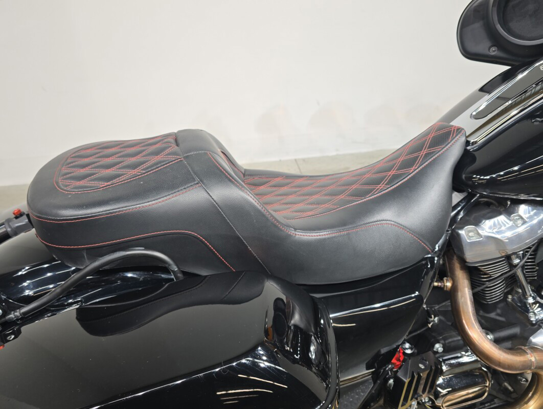 Electra Glide Standard