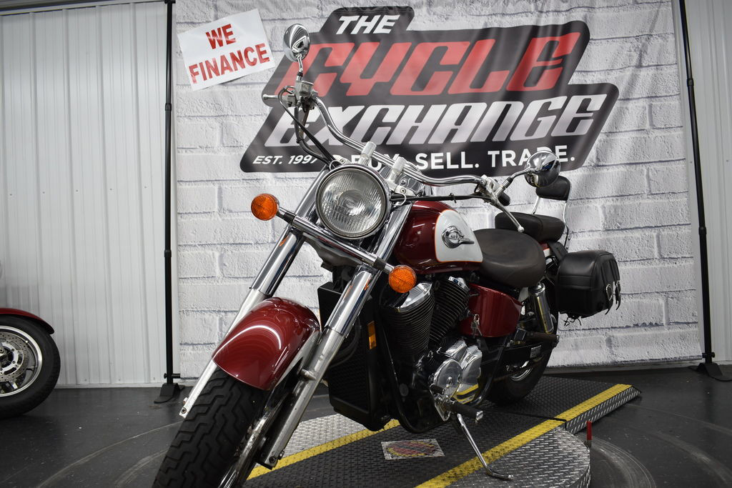 Shadow 750 ACE Deluxe