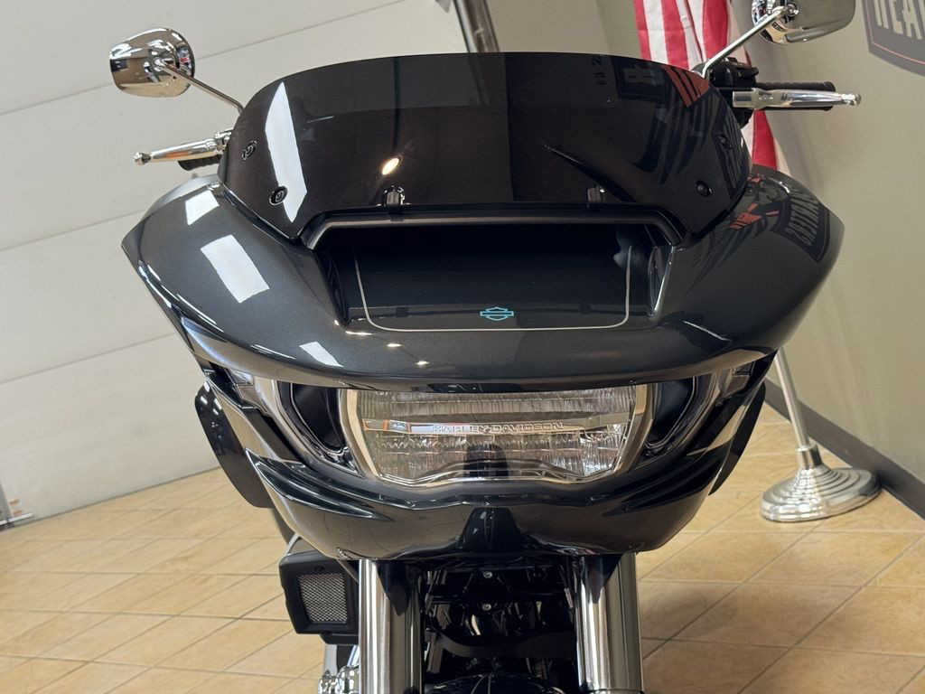 Road Glide®