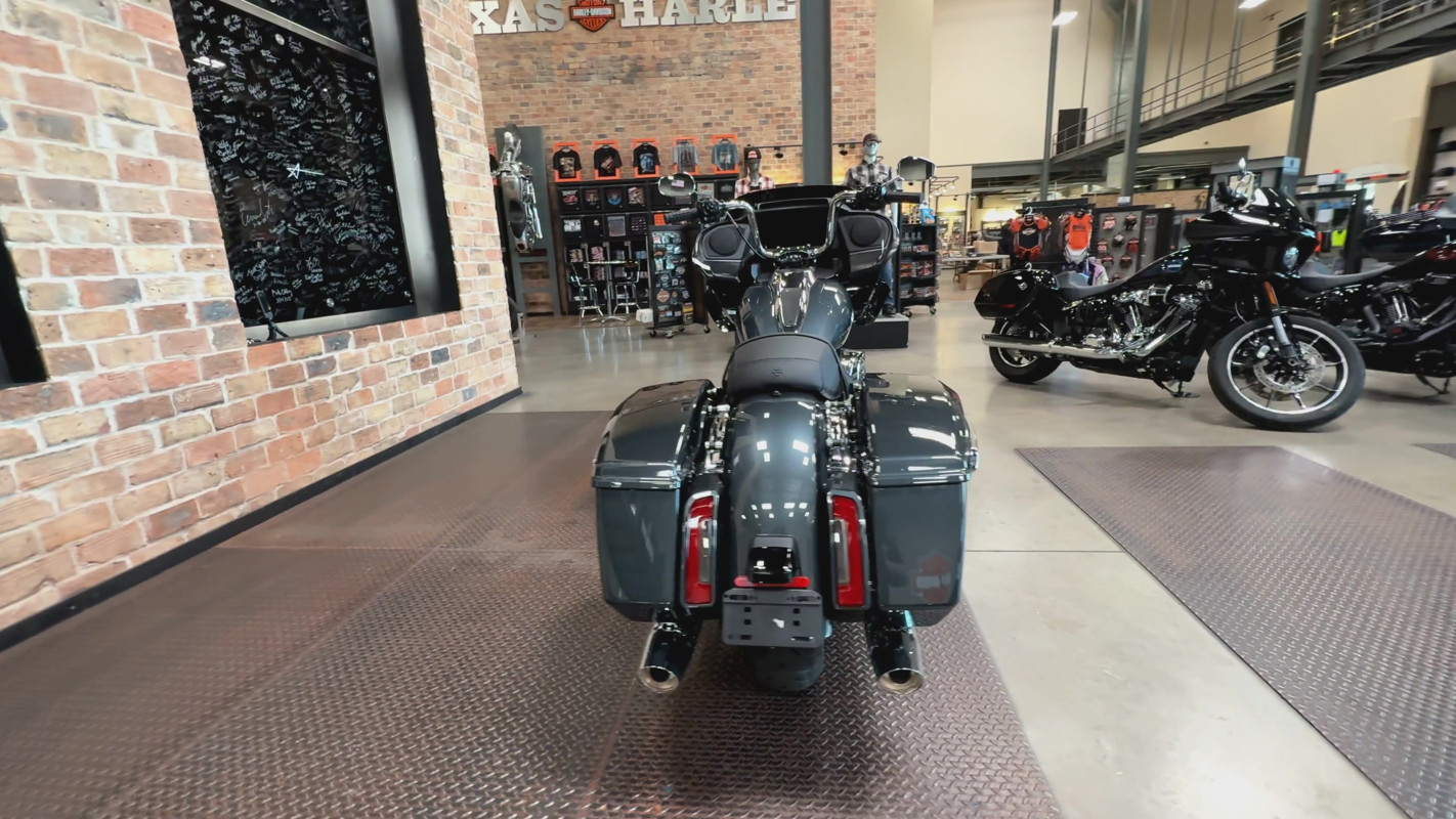 Road Glide®