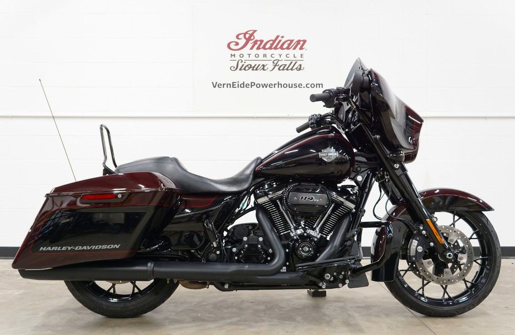 Street Glide® Special