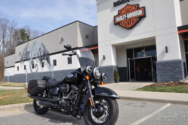 Heritage Classic 114