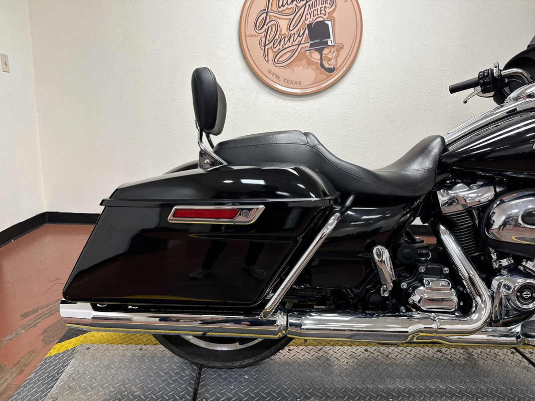 Street Glide®