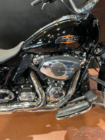 Road Glide®