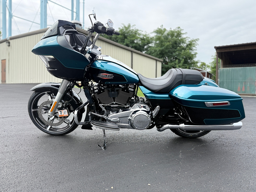 Road Glide®