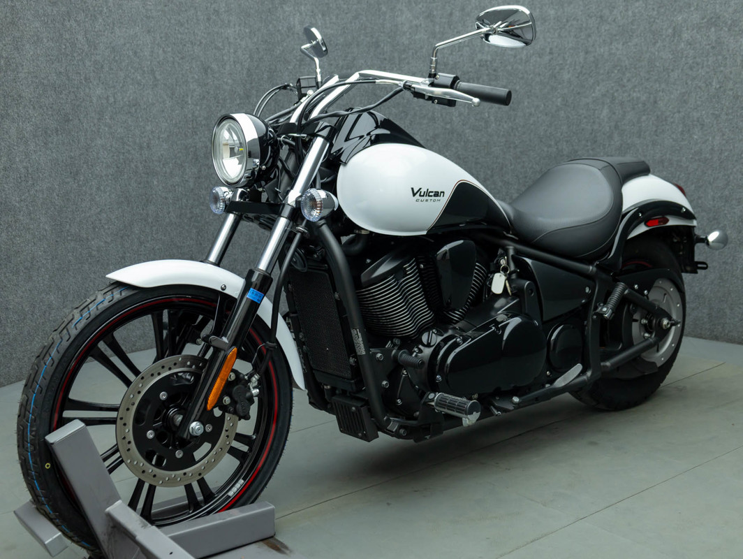 Vulcan® 900 Custom