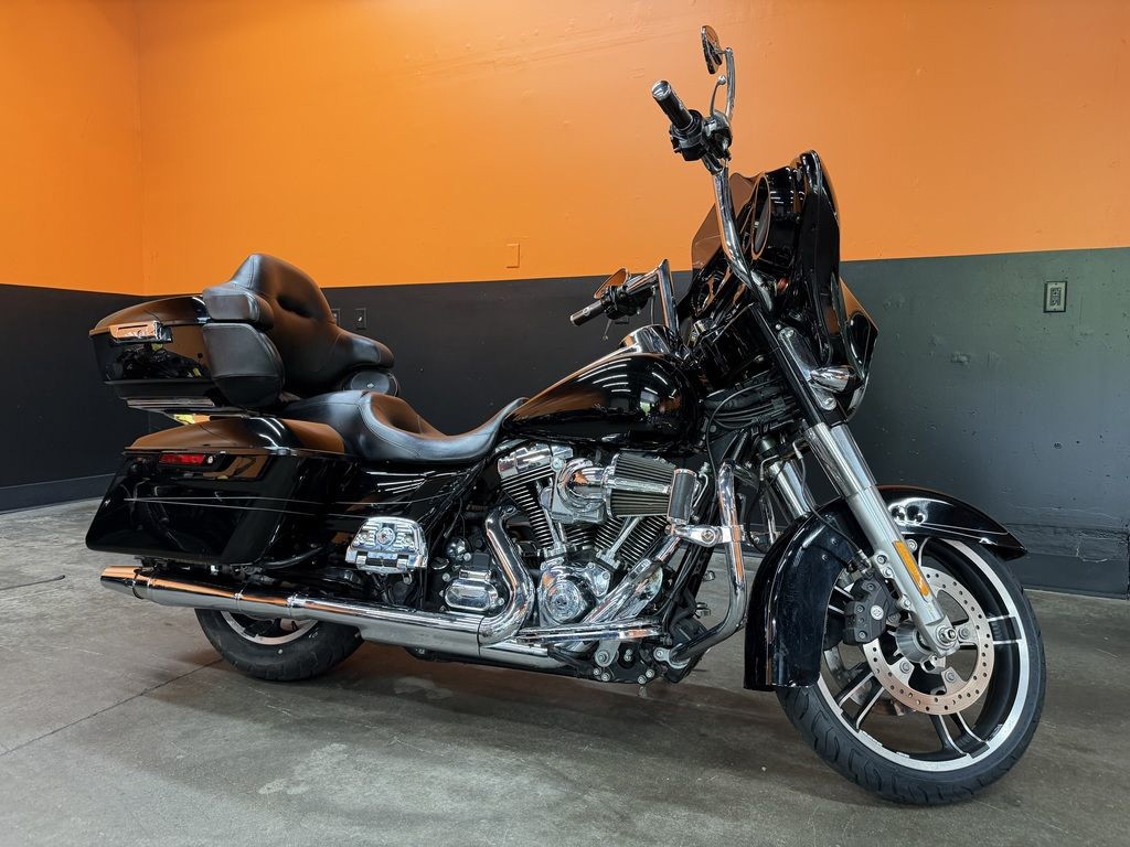 Street Glide® Special