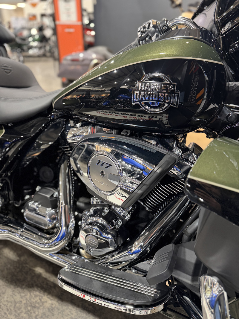 Street Glide® Limited