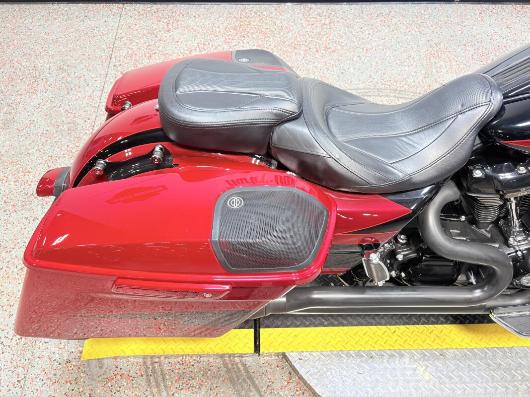 CVO® Street Glide®
