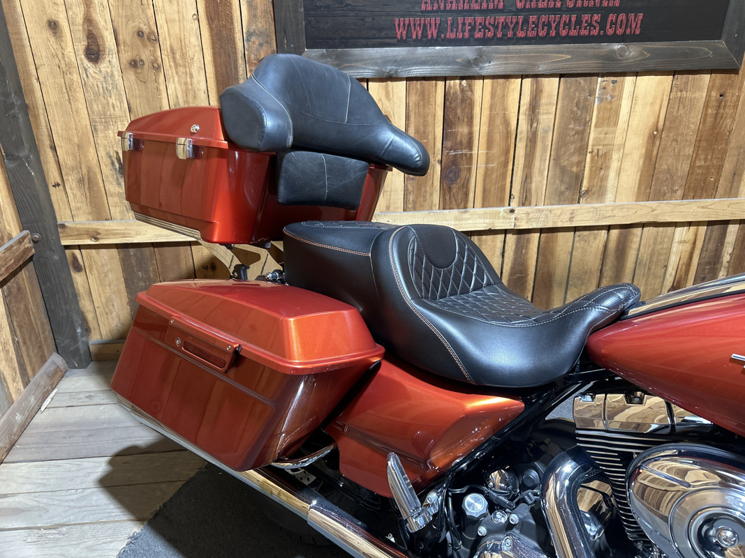 Street Glide®