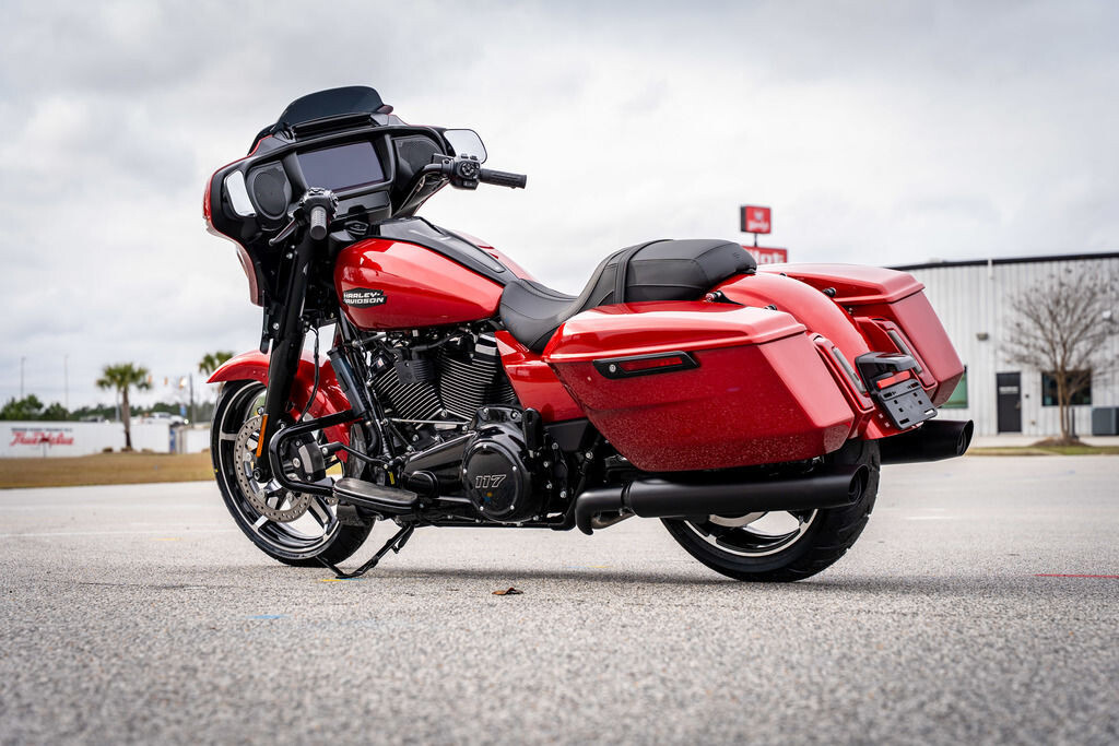 Street Glide®