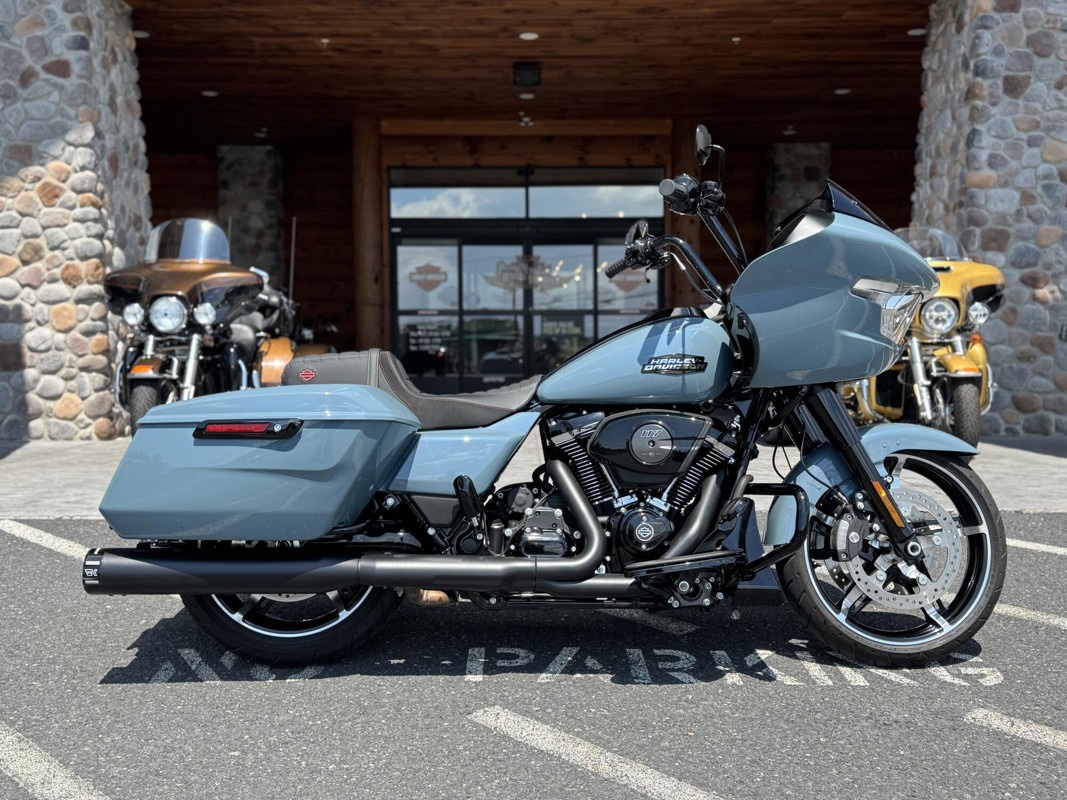 Road Glide®