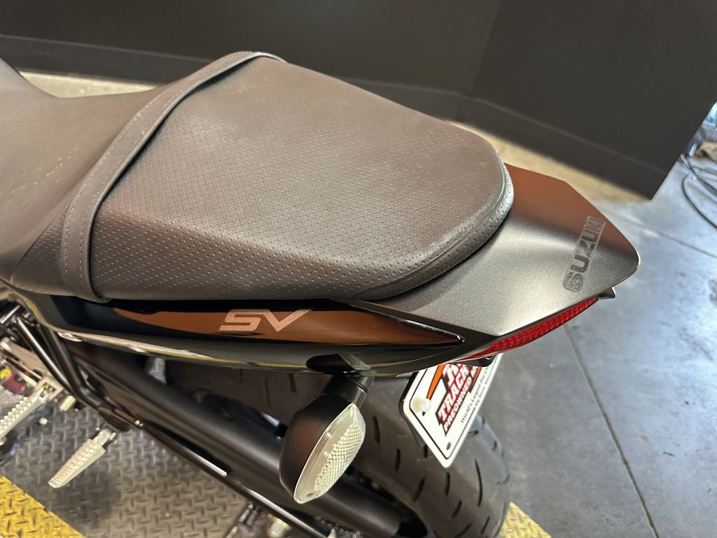 SV650